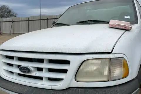 Photo of 2000 Ford F-150