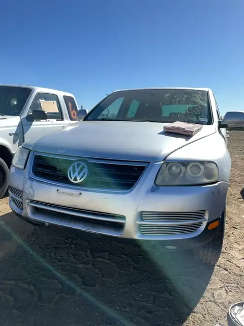 Photo of 2006 Volkswagen Touareg