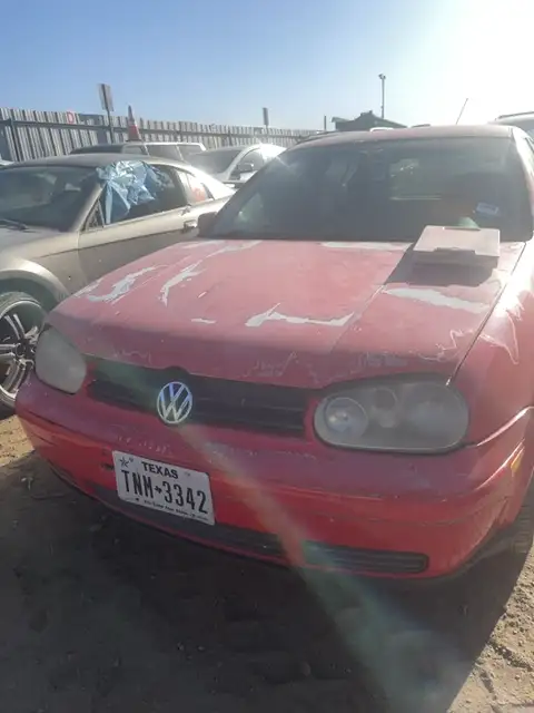 Photo of 2000 Volkswagen Golf