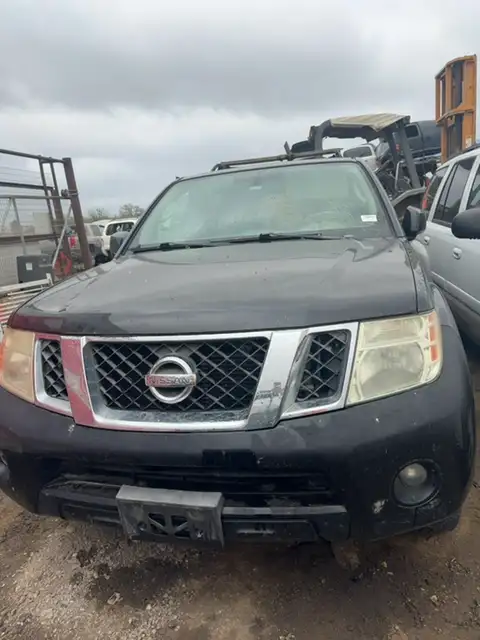 Photo of 2010 Nissan Pathfinder