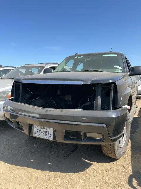 Photo of 2004 Cadillac Escalade