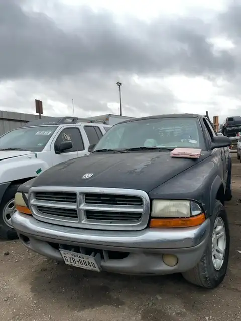 Photo of 2002 Dodge Dakota