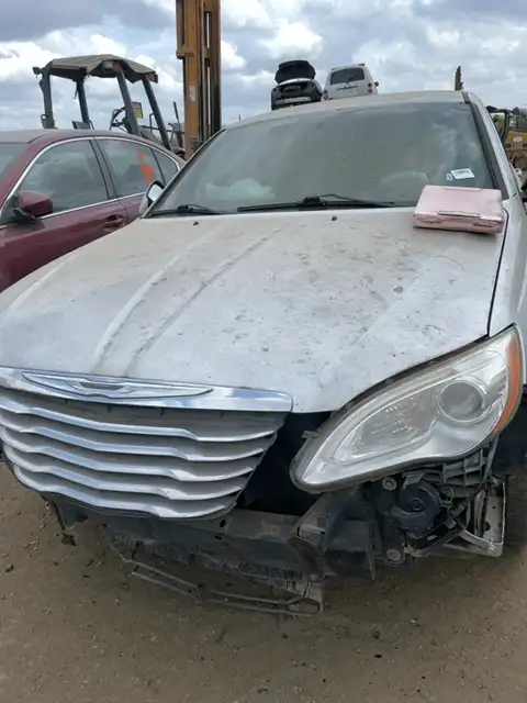 Photo of 2012 Chrysler 200