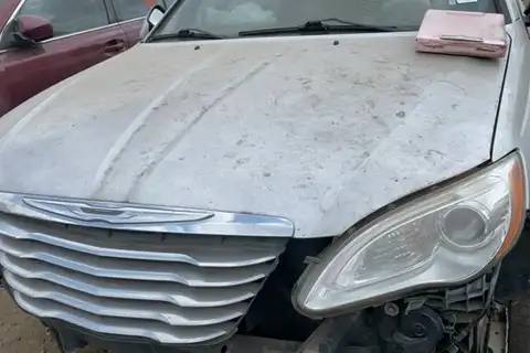 Photo of 2012 Chrysler 200