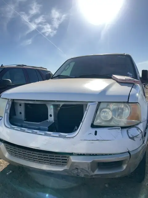 Photo of 2005 Ford Expedition