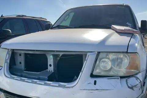 Photo of 2005 Ford Expedition