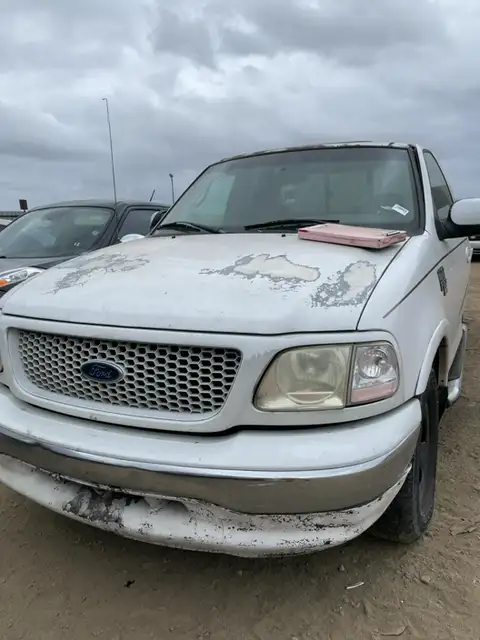 Photo of 1999 Ford F-150