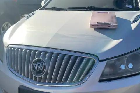 Photo of 2011 Buick Lacrosse
