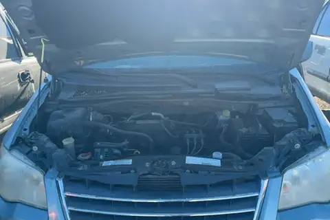 Photo of 2008 Chrysler Town & Country