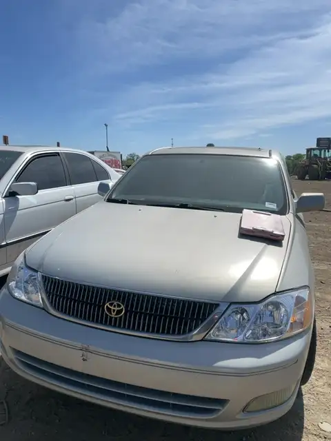 Photo of 2001 Toyota Avalon
