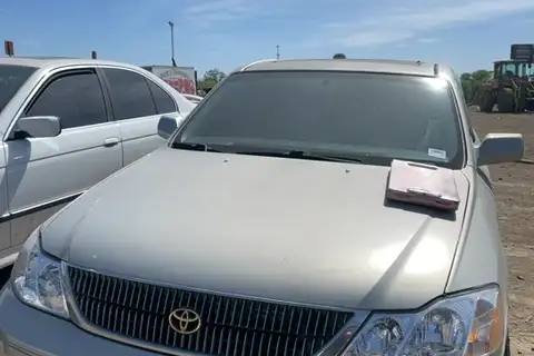Photo of 2001 Toyota Avalon