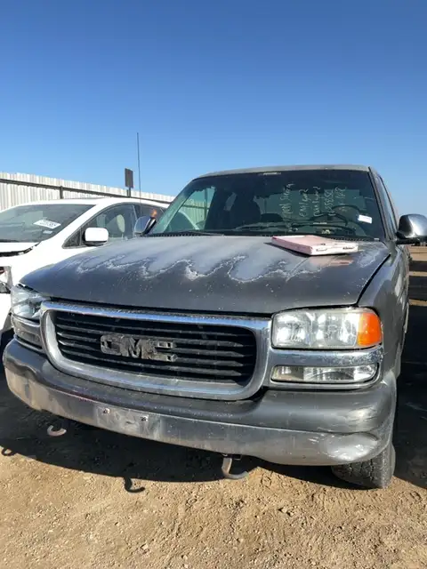 Photo of 2001 Gmc Sierra