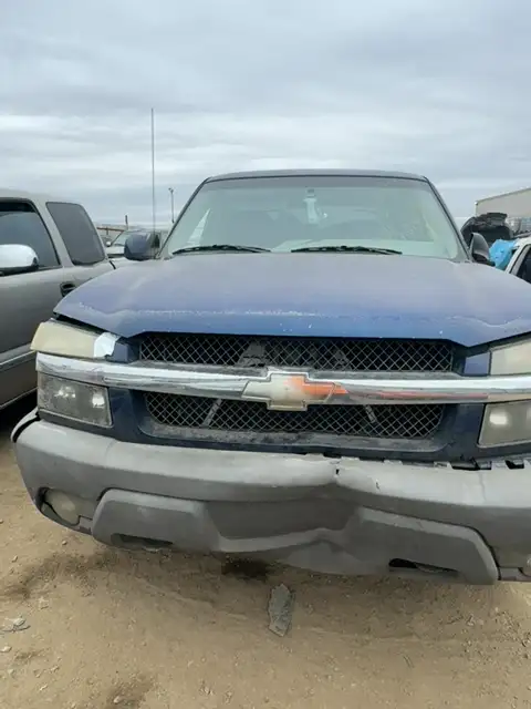 Photo of 2002 Chevrolet Avalanche