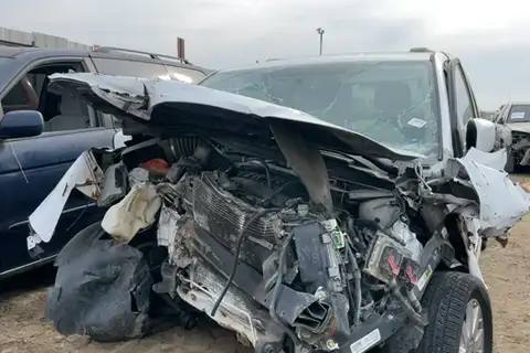 Photo of 2014 Chrysler Town & Country