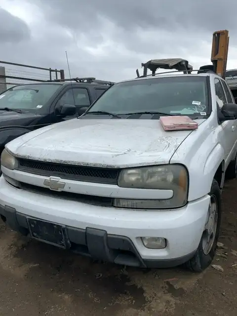 Photo of 2005 Chevrolet Trailblazer