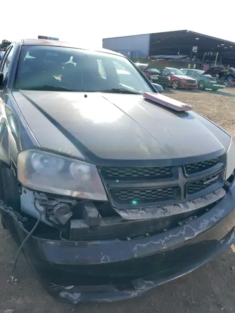 Photo of 2013 Dodge Avenger