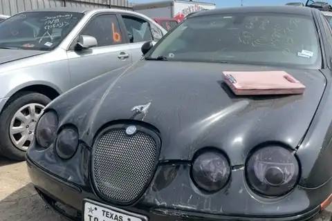 Photo of 2005 Jaguar S-Type