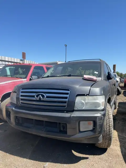 Photo of 2005 Infiniti Qx56