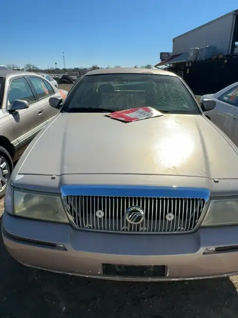 Photo of 2003 Mercury Grand Marquis