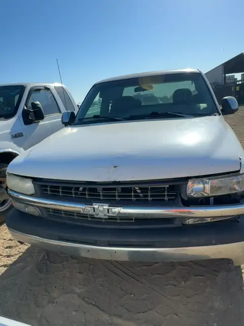 Photo of 2000 Chevrolet Silverado