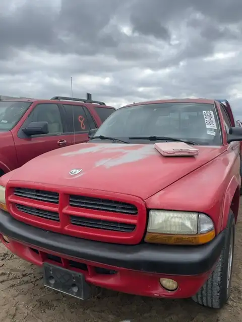 Photo of 2002 Dodge Dakota