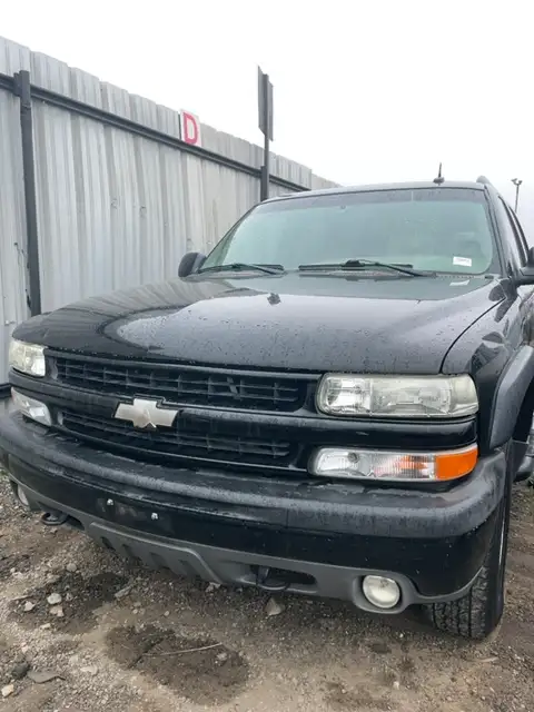 Photo of 2003 Chevrolet Tahoe