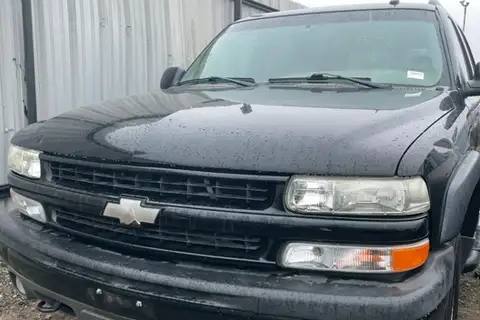 Photo of 2003 Chevrolet Tahoe