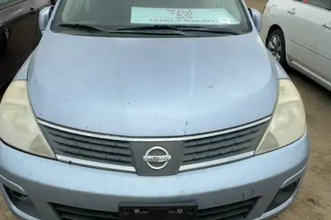 Photo of 2009 Nissan Versa