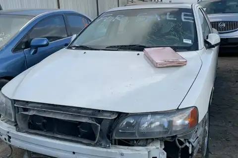Photo of 2002 Volvo S60