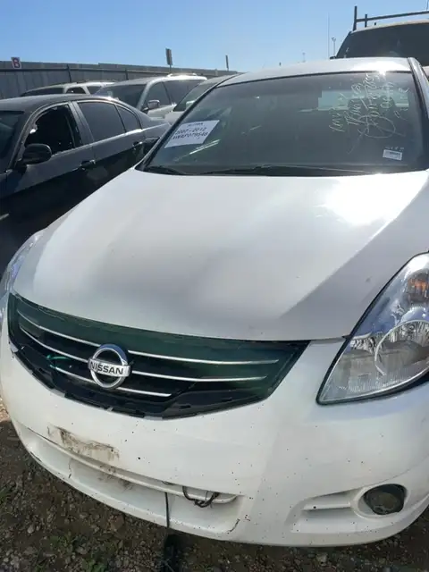 Photo of 2012 Nissan Altima