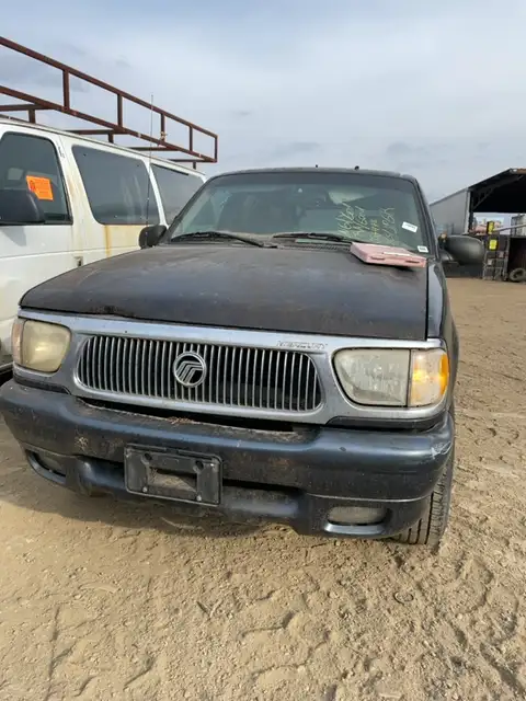 Photo of 2001 Mercury Mountaineer