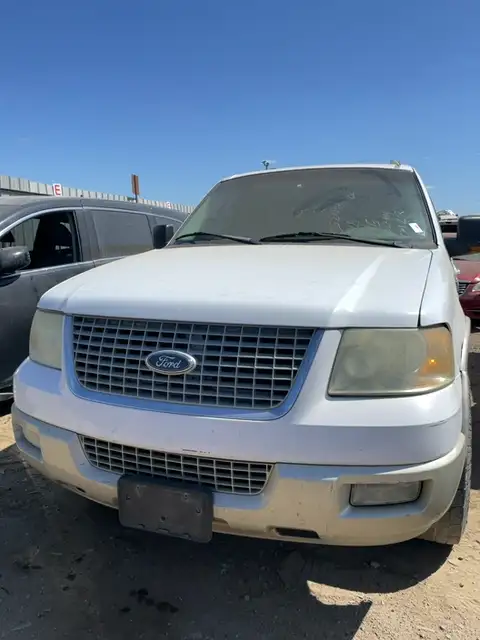 Photo of 2005 Ford Expedition