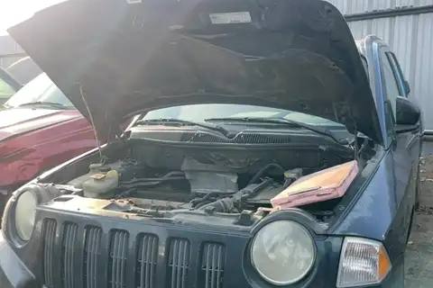 Photo of 2008 Jeep Compass