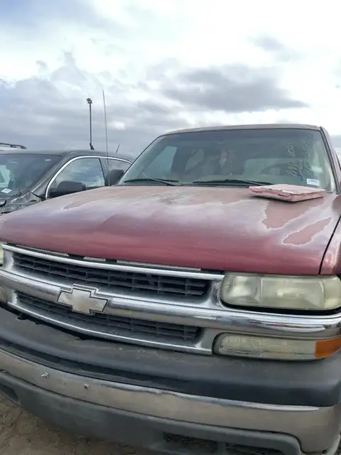 Photo of 2002 Chevrolet Tahoe