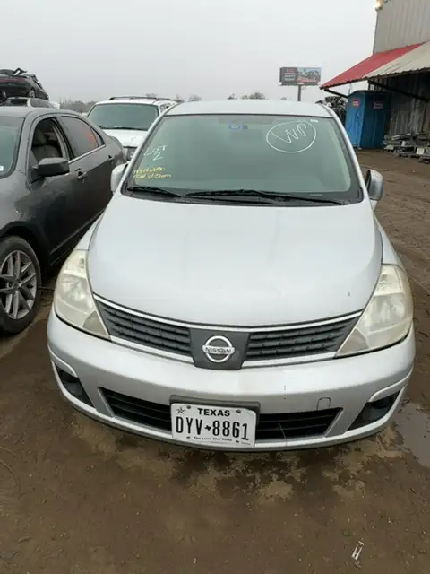 Photo of 2007 Nissan Versa