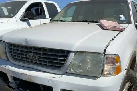Photo of 2002 Ford Explorer