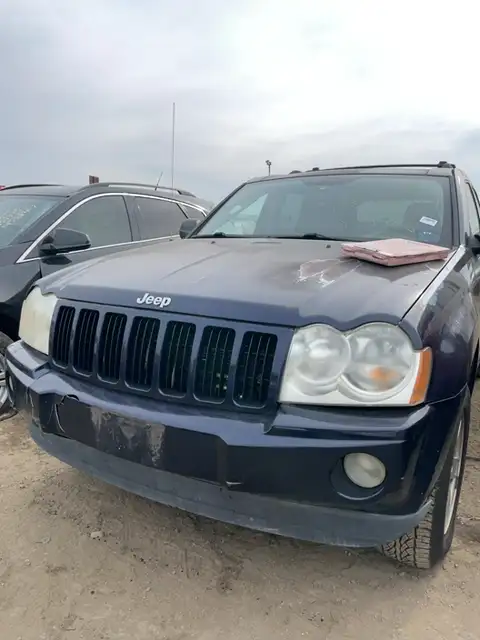 Photo of 2005 Jeep Grand Cherokee