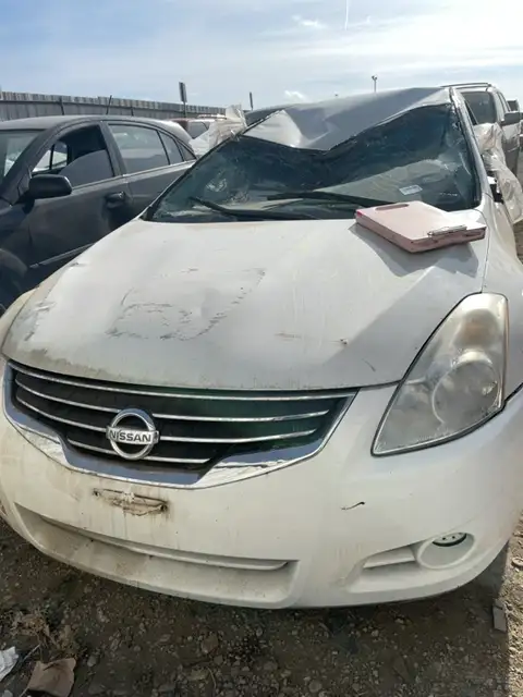 Photo of 2010 Nissan Altima