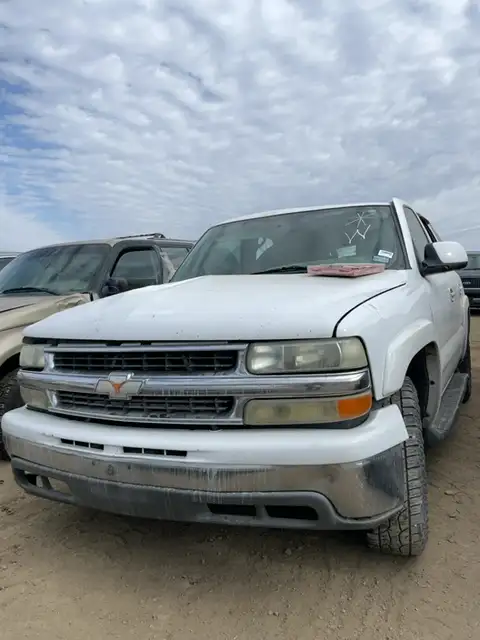 Photo of 2004 Chevrolet Tahoe