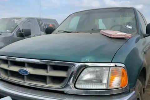 Photo of 1997 Ford F-150