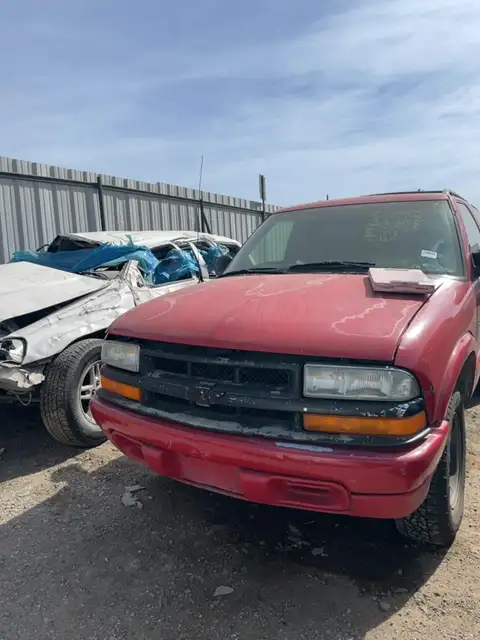 Photo of 1999 Chevrolet Blazer
