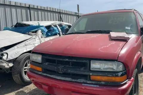 Photo of 1999 Chevrolet Blazer