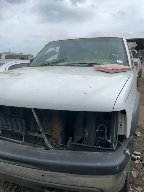 Photo of 2001 Chevrolet Suburban
