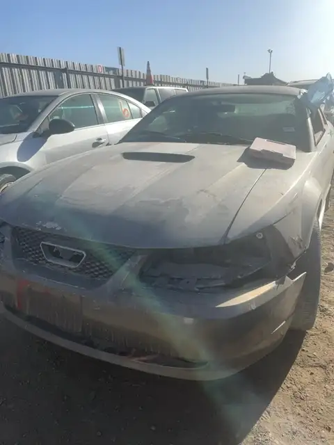 Photo of 2002 Ford Mustang