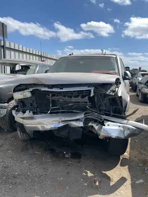 Photo of 2005 Chevrolet Tahoe
