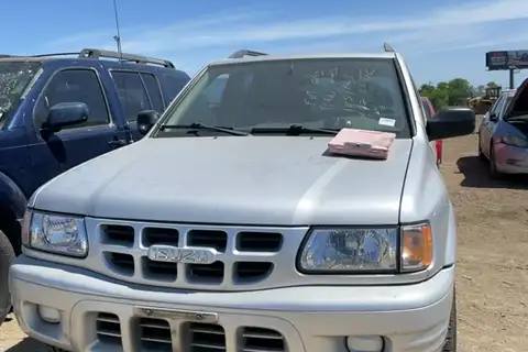 Photo of 2000 Isuzu Rodeo