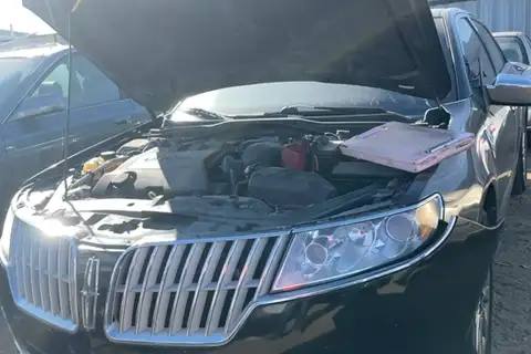 Photo of 2012 Lincoln Mkz