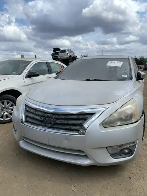 Photo of 2013 Nissan Altima