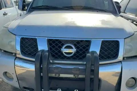 Photo of 2004 Nissan Titan