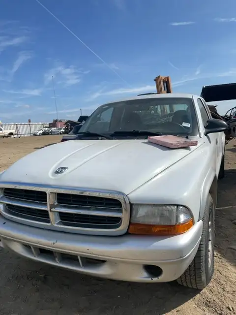 Photo of 2004 Dodge Dakota
